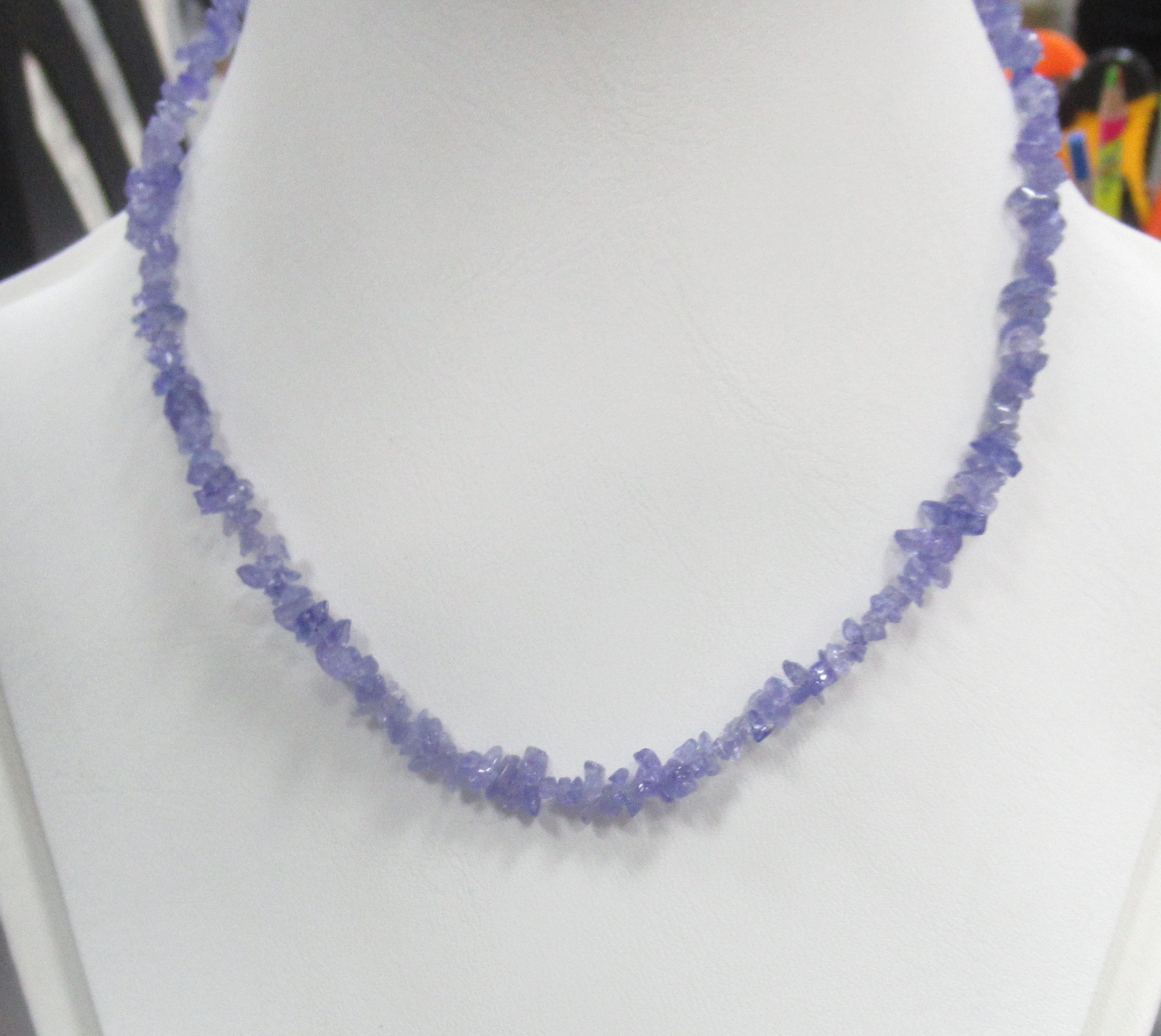 Бусы из танзанита